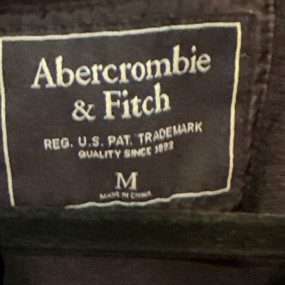 Abercrombie and Fitch Black Jacket Sz Medium Thumbholes Excellent - Picture 3 of 3
